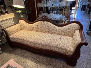 lot 172 image: Antique Victorian-Style Sofa with Carved Wood Detail and Floral Upholstery