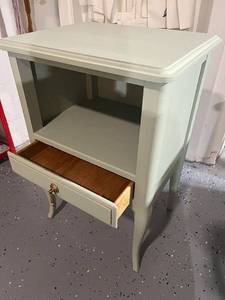 lot 4 image: Vintage-Style Mint Green Side Table with Drawer and Shelf