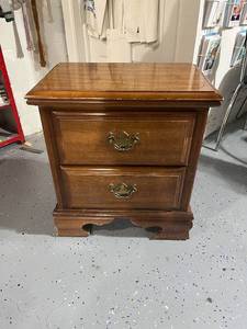 lot 9 image: Vintage Wooden Bedside Table with Two Drawers