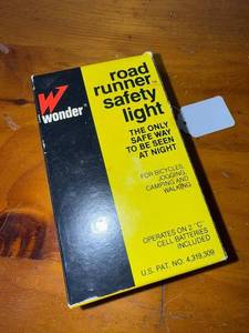 lot 59E image: Wonder Road Runner Safety Light for Night Visibility