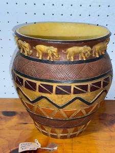 lot 127 image: Elephant-Themed Decorative Planter with Intricate Design