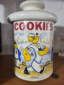 lot 4A image: Vintage McCoy Popeye Cookie Jar with Lid