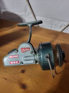 lot 12E image: Heddon 230 Ball Bearing Fishing Reel