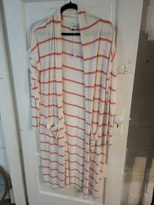 lot 12R image: Set of 3 Womens Cardigan Sweaters Assorted Patterns and Sizes