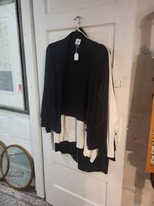 lot 23R image: Lot of 3 Womens Cardigan Sweaters - Peyton Jensen & Cabi, Sizes S and M