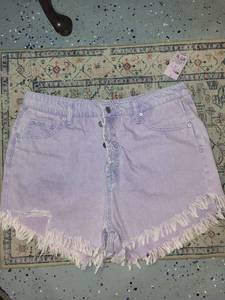 lot 185 image: Group of 3 Womens Shorts - Sizes 18, 12, and Medium