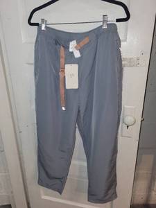 lot 187 image: Set of 3 Womens Pants Fabletics XL, Athleta 16, Rouge 2X Assorted Styles