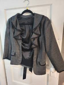 lot 202 image: Set of 3 Womens Dress Blazers - Maurices M, Jones New York Suit 6, Catherine Malandrino XS