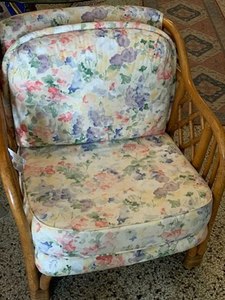 lot 277 image: Vintage Wicker Armchair with Floral Cushion