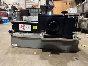lot 8 image: Electrohome Projector (585344) UntestedAs Is