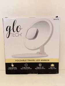lot 68 image: GLO TECH FOLDABLE TRAVEL LED MIRROR