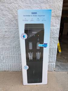 lot 107 image: NEW ICEMAN ICE MAKER & WATER DISPENSER