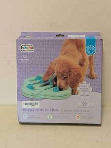 lot 117 image: OUTWARD HOUND NINA OTTOSSON PUPPY HIDE N SLIDE