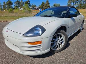 lot 8 image: 2001 Mitsubishi Eclipse - 80K Miles