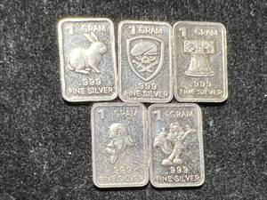 lot 14 image: 5 GRAMS .999 FINE SILVER FRACTIONAL PIECES