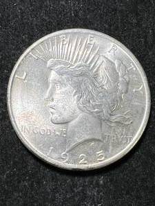 lot 54 image: 1925 US PEACE SILVER DOLLAR