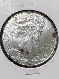 lot 66 image: 2017 AMERICAN SILVER EAGLE 1 TROY OZ .999 FINE SILVER