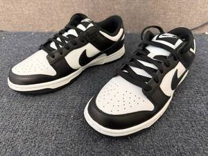 lot 40 image: Nike Dunk Lows - Mens 7 Womens 8.5