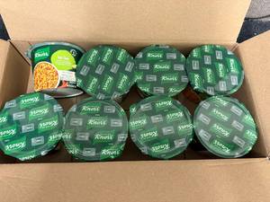 lot 141 image: 8ct of Knorr Pad Thai Cups