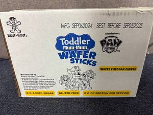 lot 214 image: 8 Packs of Toddler Wafer Stick - White Cheddar Cheese