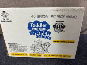 lot 215 image: 8 Packs of Toddler Wafer Stick - White Cheddar Cheese
