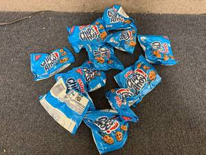 lot 226 image: 12 Bags of Mini Chips Ahoy