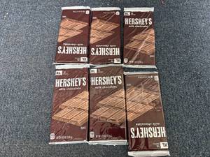 lot 248 image: 6 Hersheys Milk Chocolate Bars