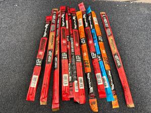 lot 264 image: 12 Jack Links Beef Sticks