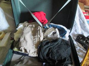 lot 15 image: Large Samsonite suitcase with a var...