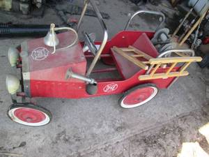 lot 24 image: Vintage metal Firetruck pedal car...