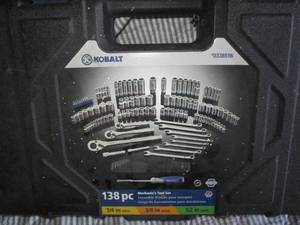 lot 29 image: Kobalt 138pc mechanics tool set...