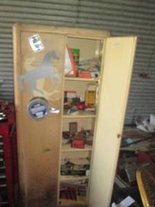 lot 60 image: Vintage metal 5ft 2-door cabinet wi...