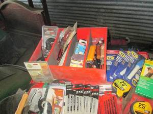 lot 62 image: Metal wall mount tool cabinet plus ...