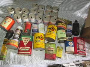 lot 147 image: Box of vintage automotive fluids an...