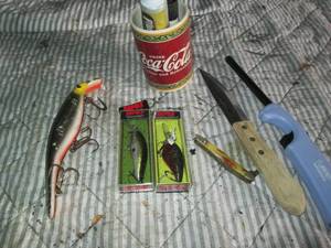 lot 190 image: Assortment of Rapala fishing lures ...