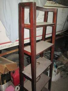 lot 226 image: 5ft Wood shelf with ascending size ...