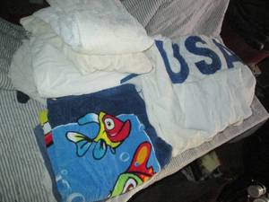 lot 244 image: 15ct assorted style towels...