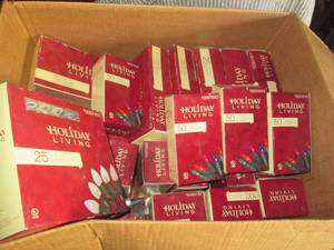 lot 264 image: Big box of Holiday Living string li...