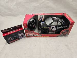 lot 36 image: Dale Earnhardt Radio Control Car and Playing Cards