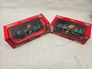 lot 7 image: 1995 124 Scale Rusty Wallace Preview and Stock Car Addition Diecast
