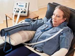 MSRP $5000 Tactile Medical PD32-G3 FlexiTouch Plus Compression System Upper Extremity Lymphedema Treatment with Large Vest, Shoulder &amp; Trunk Plus User Guide - Works Great! *First Pic Is A Stock Pic...check pics for what is included!