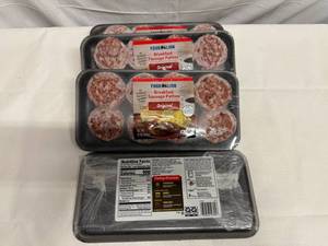 lot 272 image: 4x 12oz Breakfast Sausage Patties-Food Lion