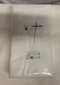 lot 4 image: 11 Pack Heavy Duty Water Proof Disposable Plastic Table Cloths-54x108