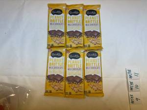 lot 9 image: 6x 5.6oz Darell Lea Milk Chocolate Peanut Brittle