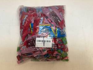 lot 88 image: 2lbs CandyKrave Candy