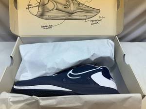lot 101 image: Size 14 Kyrie Low 5 TB Promo