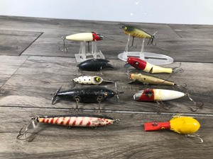 lot 221 image: Lot of 10 Collectible Fishing Lures - Most are Made of Wood - See description below for more info