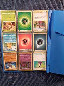 lot 64 image: Binder of 90 Pokmon trading cards