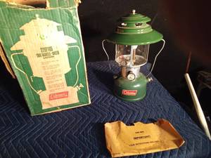 lot 87 image: 1970 Coleman green lantern with box