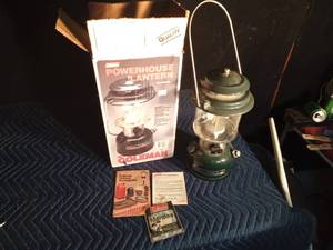 lot 96 image: 1988 Coleman green lantern with box and manual